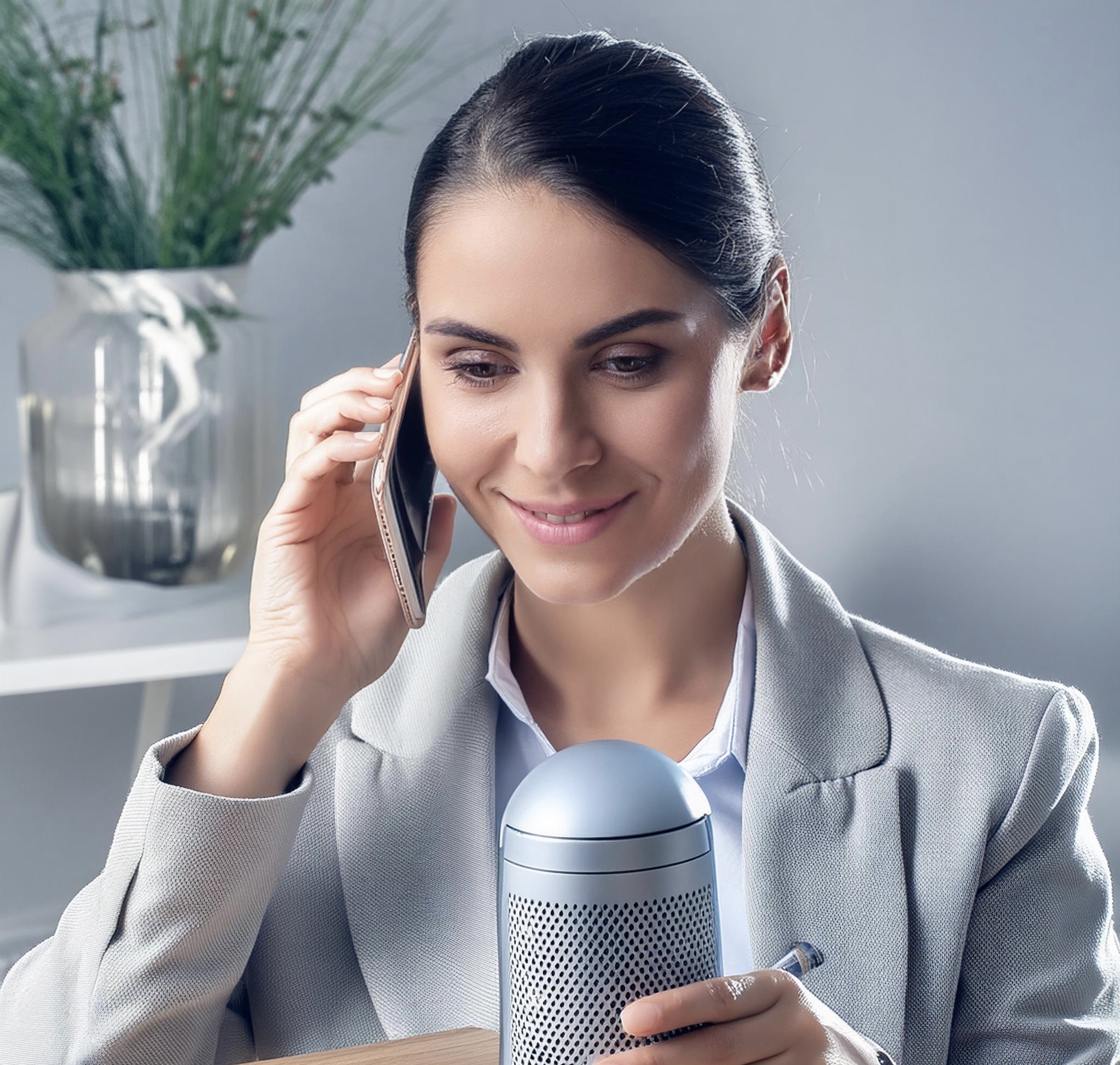 Crafting a Professional Voicemail Greeting: Best Practices 2